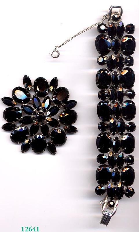 Front view of Black (jet) Oval Brooch