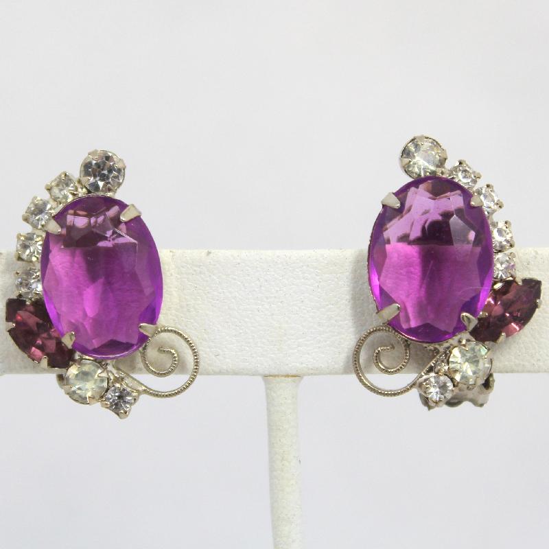 Front view of Purple (cardinal) Oval Earrings Clip