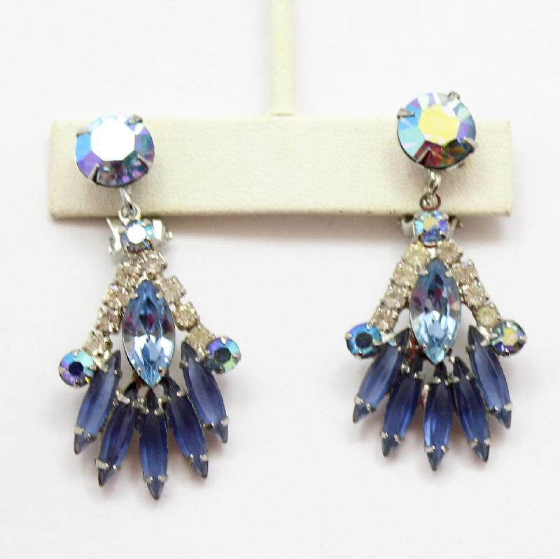 Front view of Blue Navettes Earrings Clip