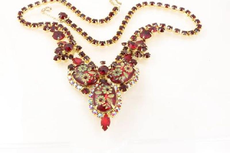 Front view of Red Cabochons Molded/Cut Necklace