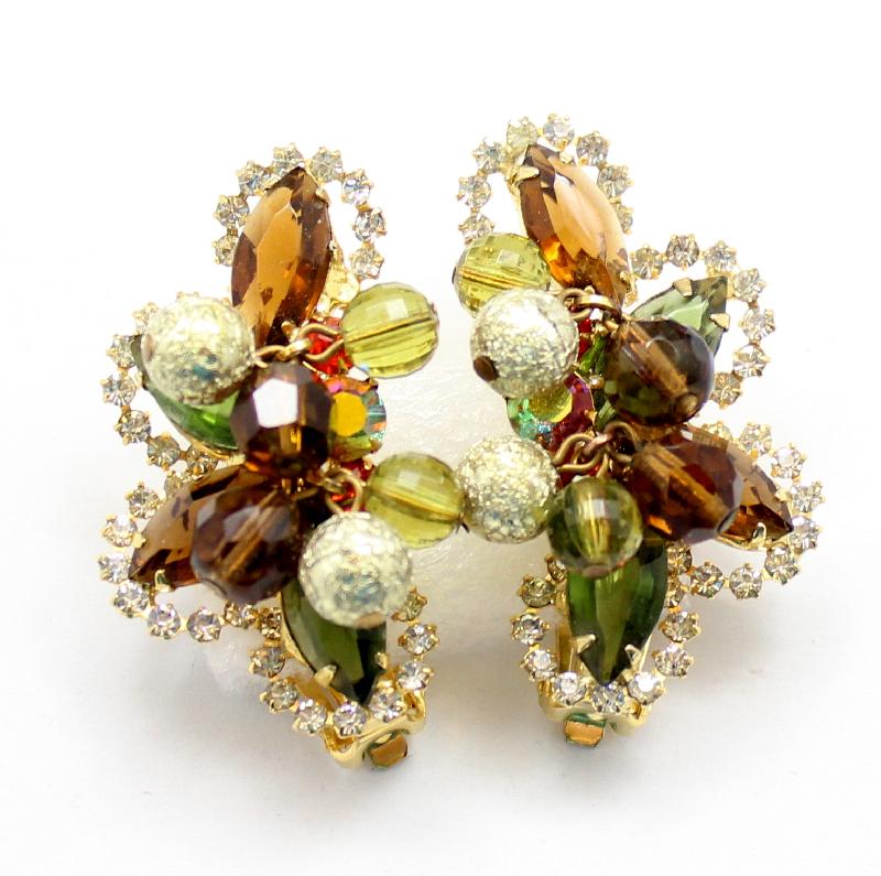 Front view of Fall Navettes Earrings Clip