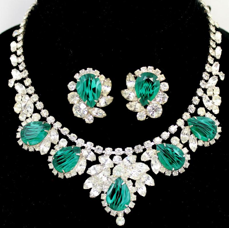 Front view of Green Pear Striped Necklace