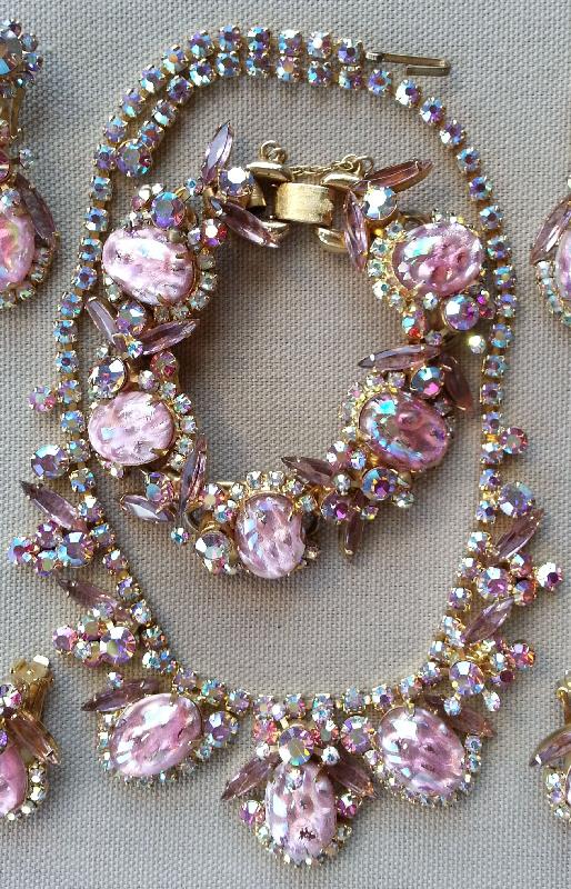 Front view of Pink Cabochons Multi-Color/Shaded Necklace