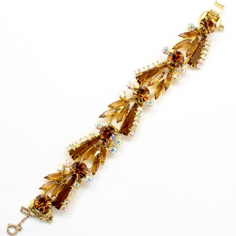 Front view of Topaz Keystones Bracelet 5 Link