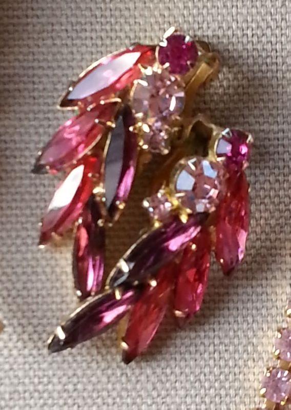 Front view of Pink Navettes Earrings Clip
