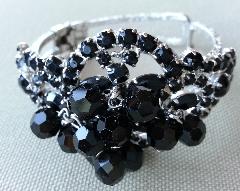 Black (jet) Navettes Bracelet Clamper