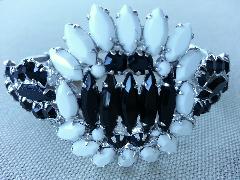Black (jet) Navettes Bracelet Clamper