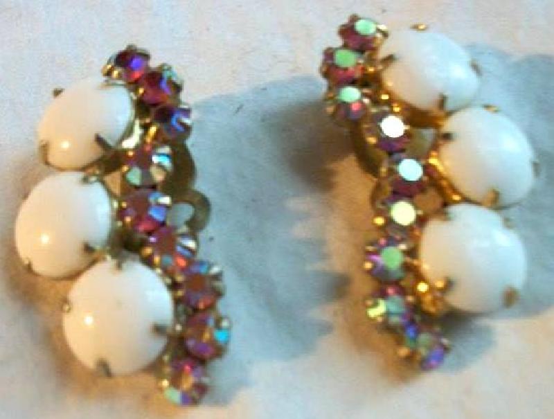 Front view of White (chalk Or Milk) Cabochons Earrings Clip