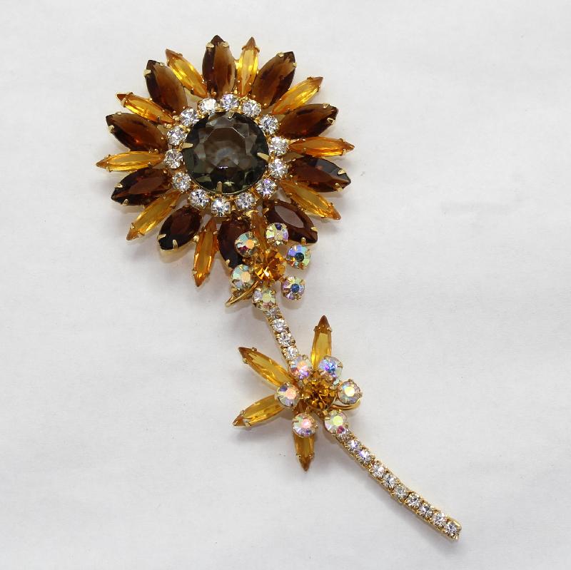 Front view of Topaz Navettes Brooch