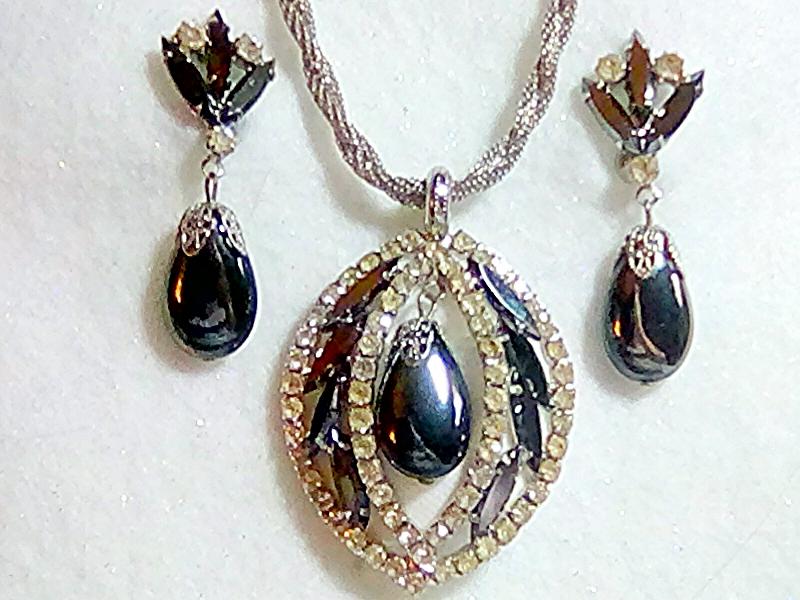 Front view of Hematite Navettes Necklace