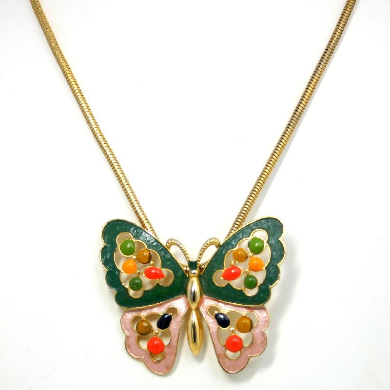 Front view of Green Chatons Only Pendant