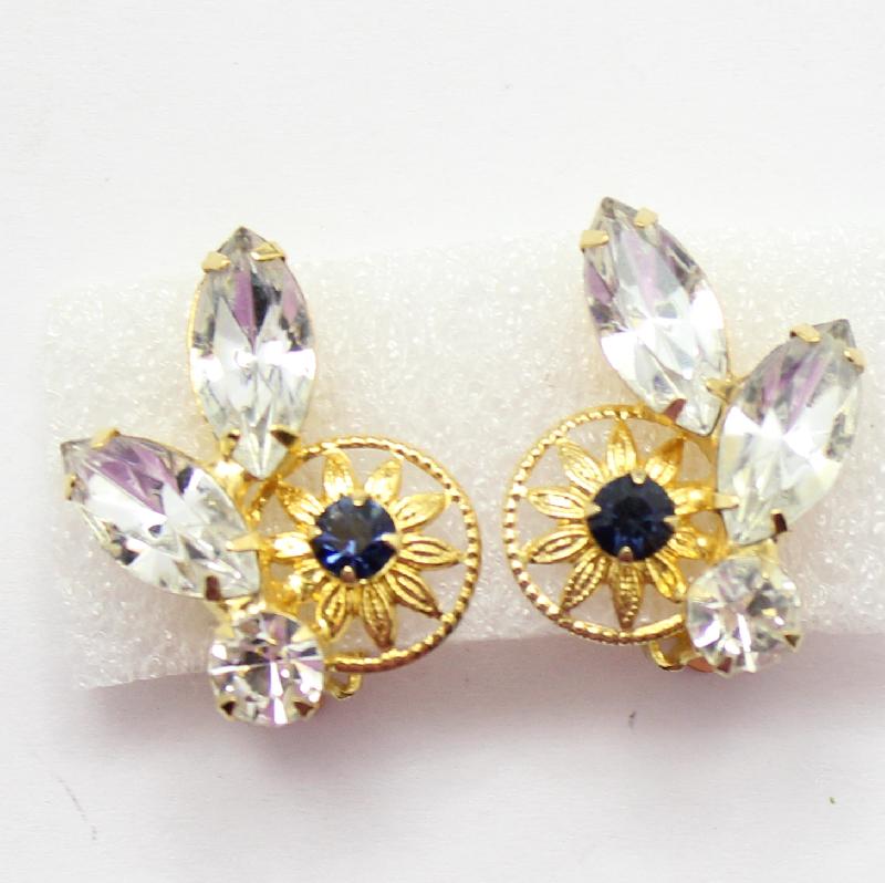 Front view of Clear Navettes Earrings Clip