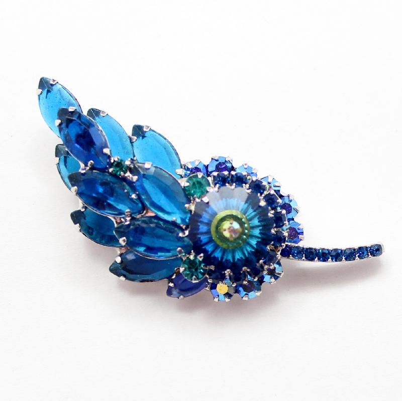 Front view of Blue Navettes Rivoli/Margarita Brooch