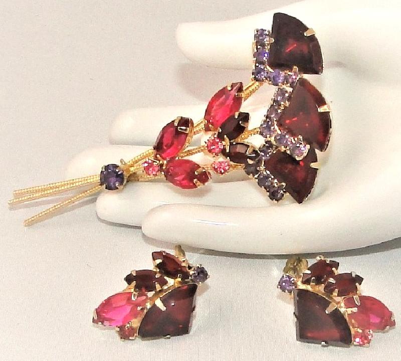Front view of Purple (cardinal) Pie Earrings Clip