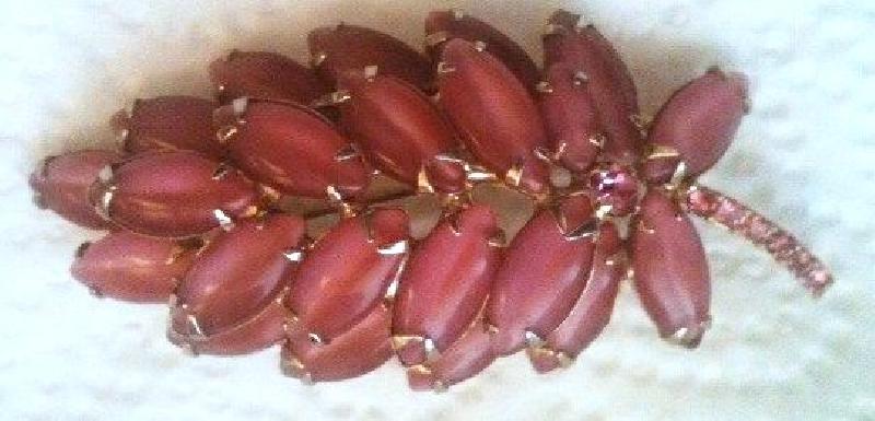 Front view of Pink Cabochons Brooch