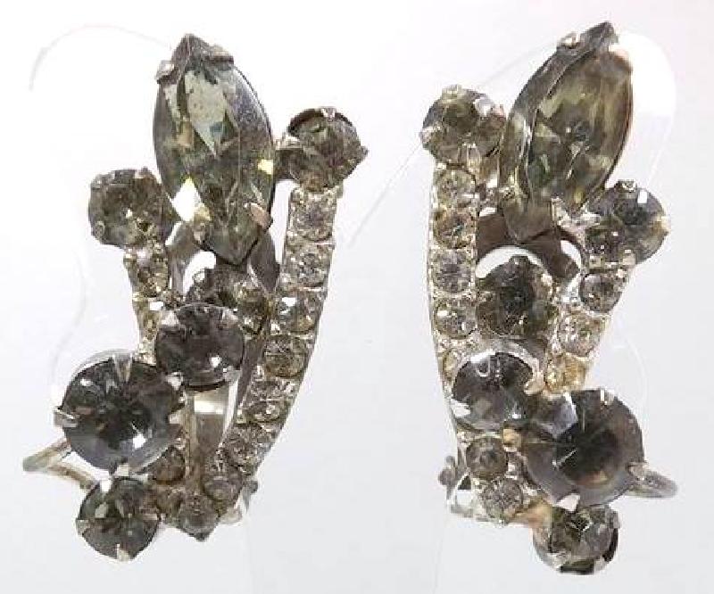 Front view of Gray (black Diamond) Navettes Earrings Clip