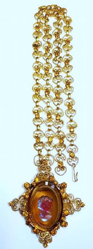 Front view of Topaz Oval Molded/Cut Pin Pendant