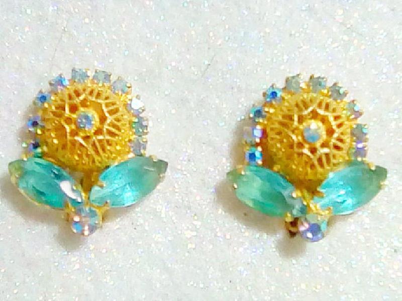 Front view of Blue Navettes Earrings Clip
