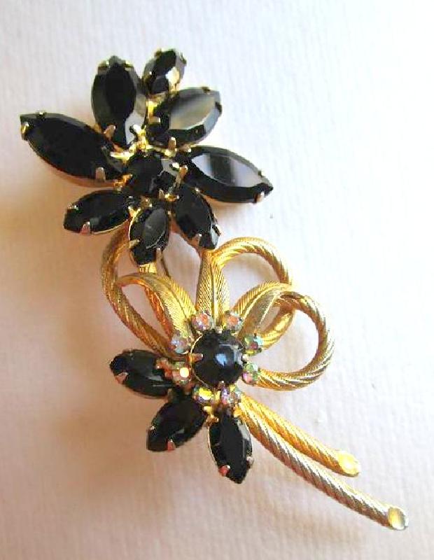 Front view of Black (jet) Navettes Brooch