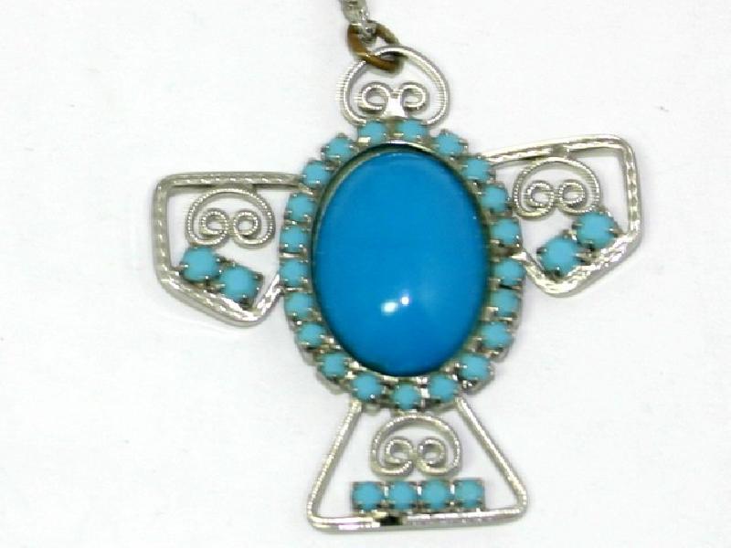 Front view of Turquoise Cabochons Pendant