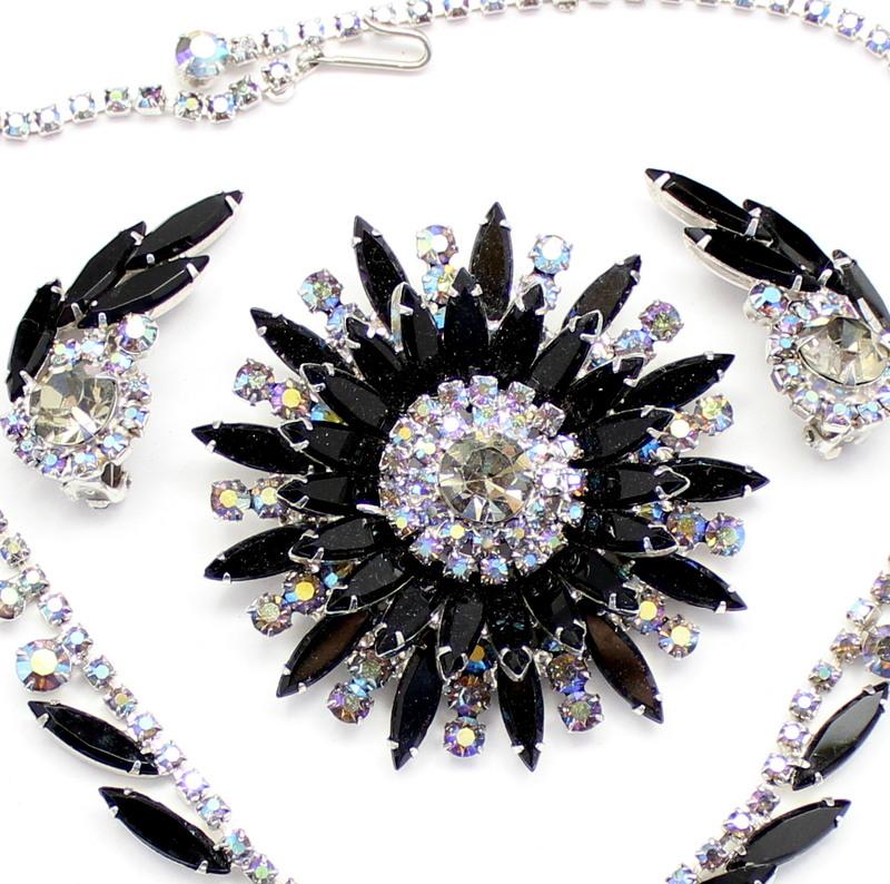 Front view of Black (jet) Navettes Brooch