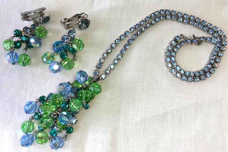 Front view of Multiple Colors Chatons Only Earrings Clip