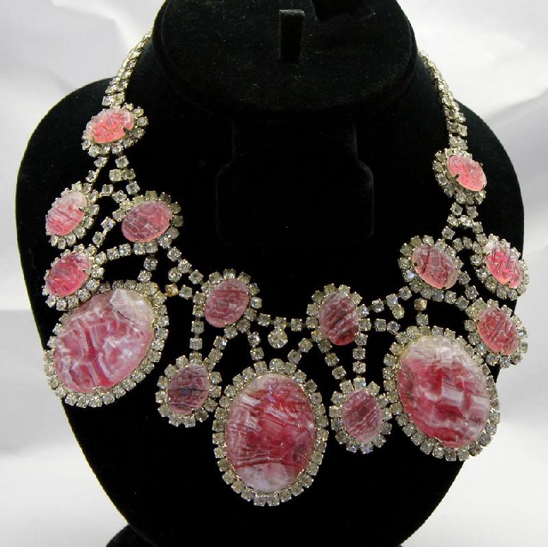 Front view of Pink Oval Molded/Cut Necklace
