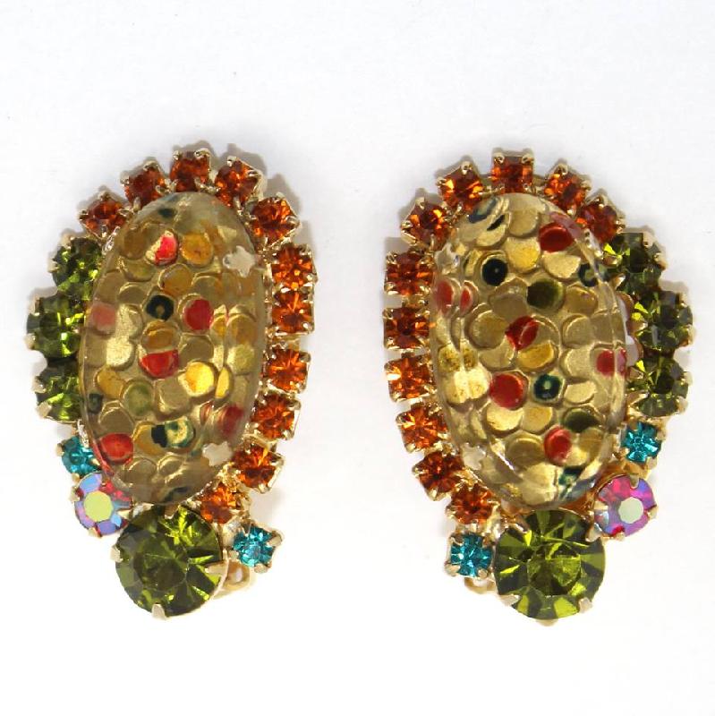 Front view of Fall Oval Molded/Cut Earrings Clip
