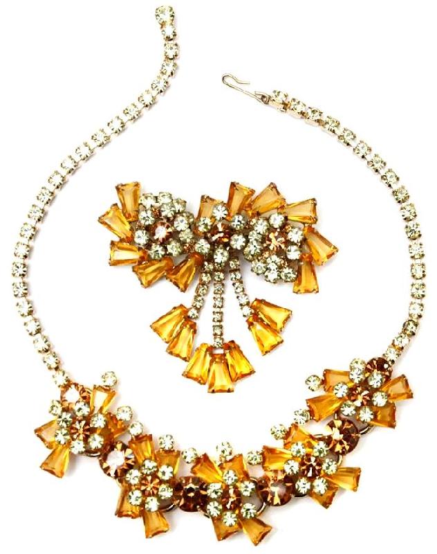 Front view of Topaz Keystones Necklace