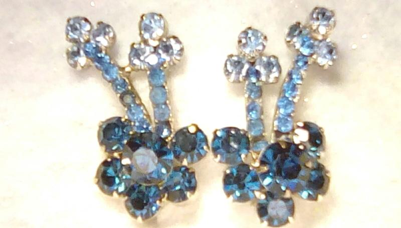 Front view of Blue Chatons Only Earrings Clip