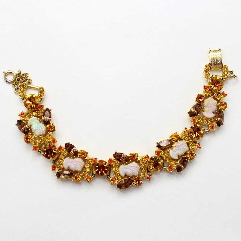 Front view of Fall Navettes Bracelet 5 Link