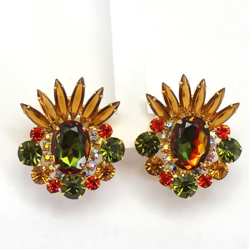 Front view of Fall Oval Multi-Color/Shaded Earrings Clip