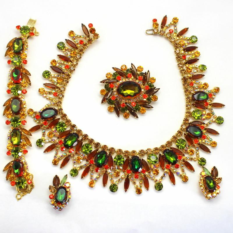 Front view of Fall Oval Multi-Color/Shaded Necklace