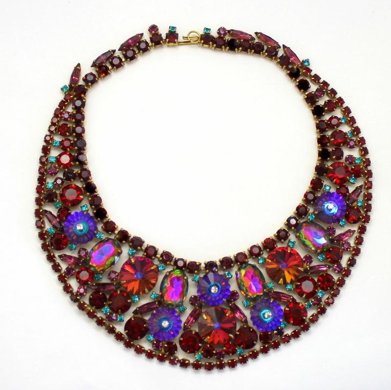 Front view of Red Oval Rivoli/Margarita Necklace