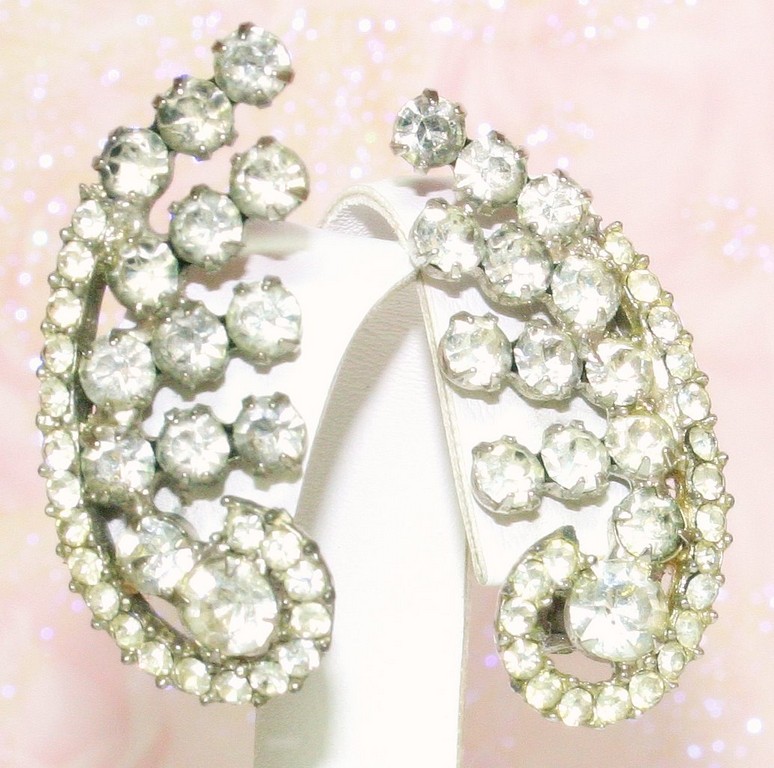 Front view of Clear Chatons Only Earrings Clip