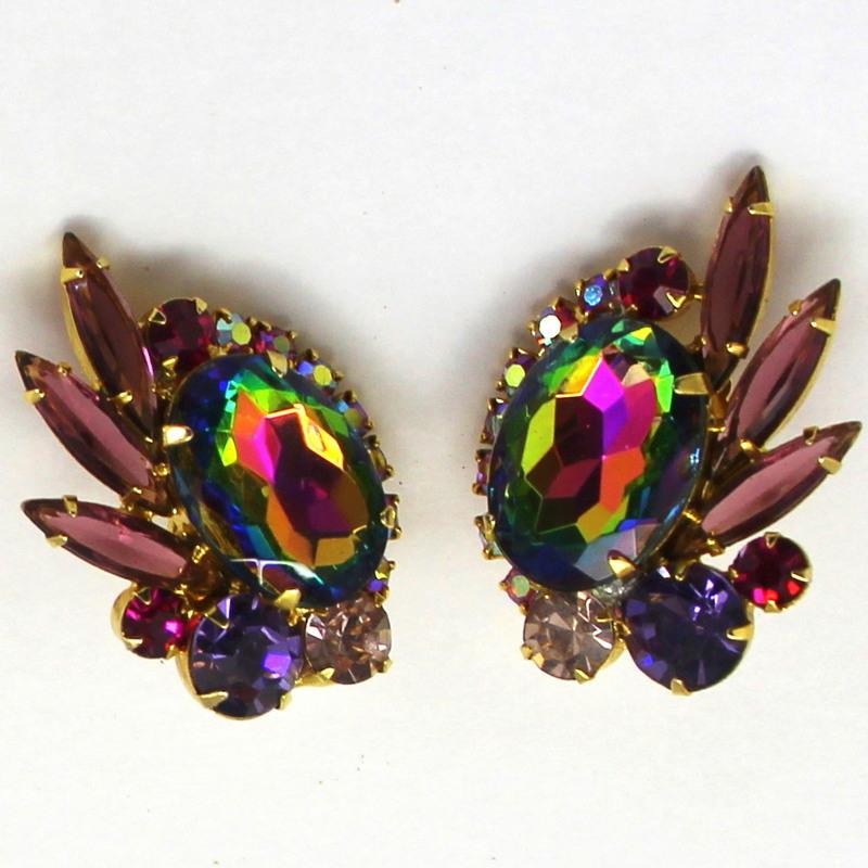 Front view of Purple (cardinal) Oval Multi-Color/Shaded Earrings Clip