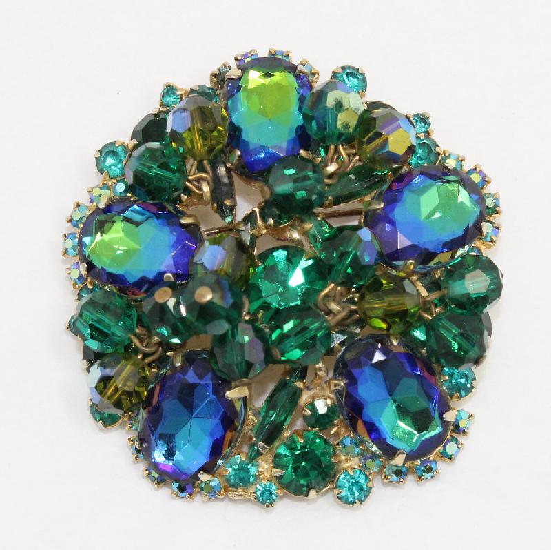 Front view of Blue Oval Multi-Color/Shaded Brooch
