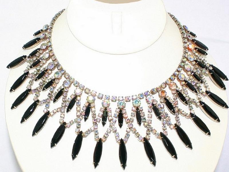 Front view of Black (jet) Navettes Necklace