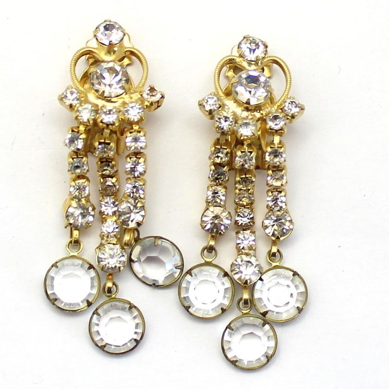 Front view of Clear Cabochons Earrings Clip
