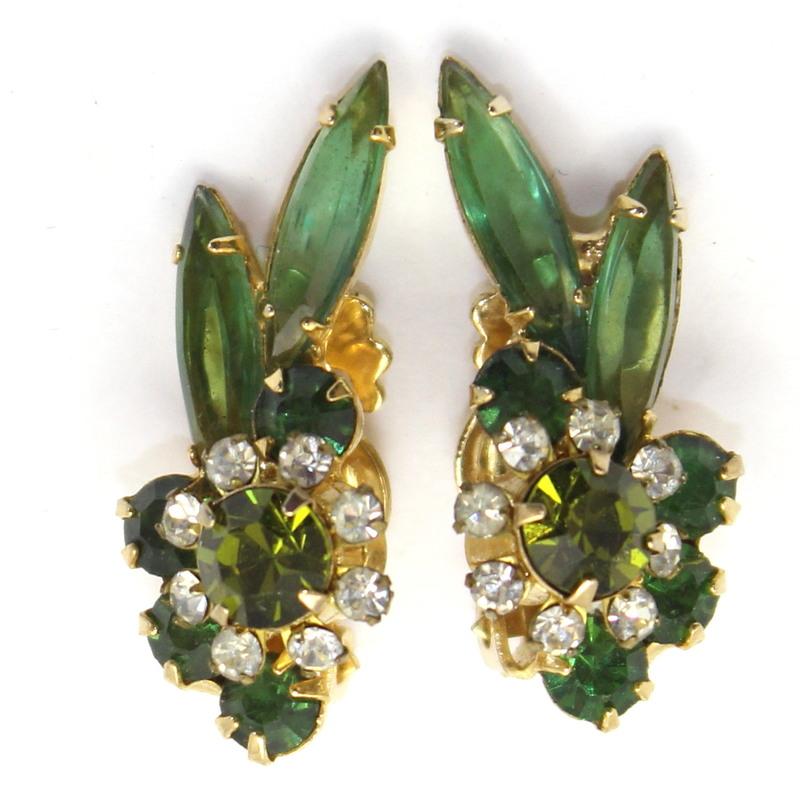 Front view of Green Navettes Earrings Clip
