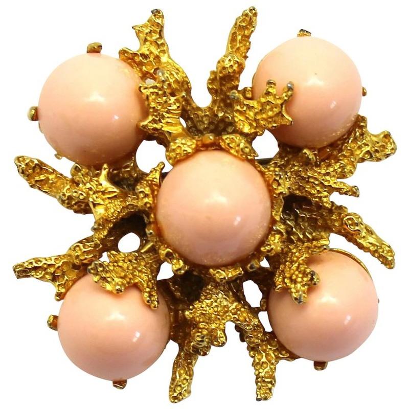 Front view of Pink Cabochons Brooch