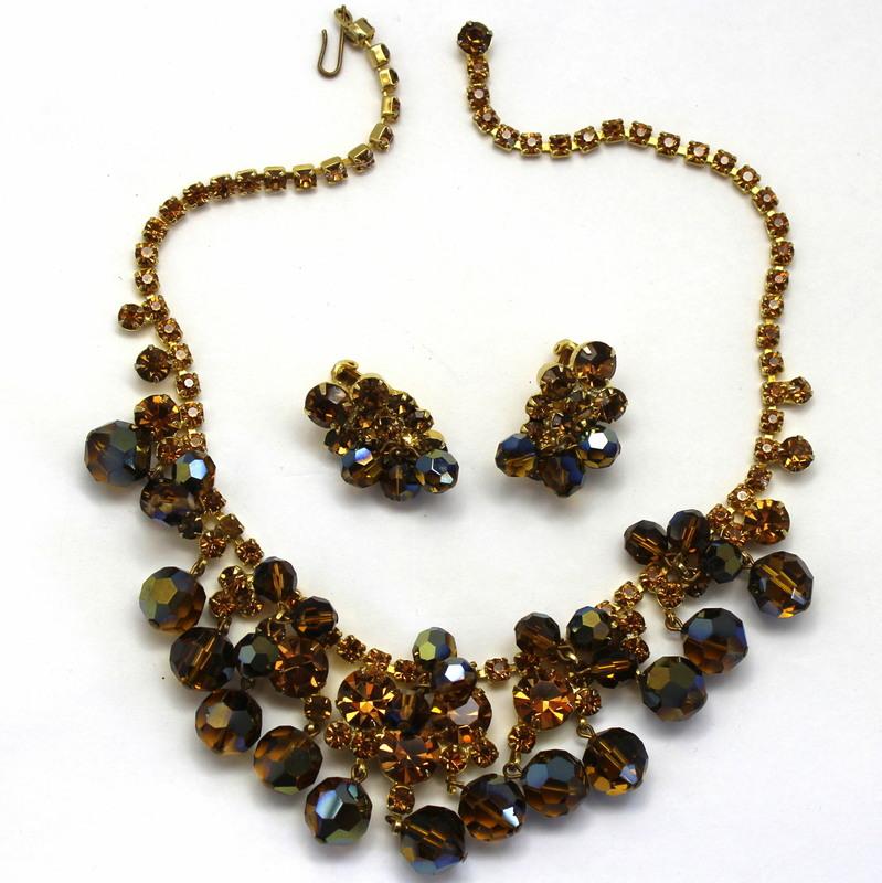 Front view of Topaz Chatons Only Earrings Clip