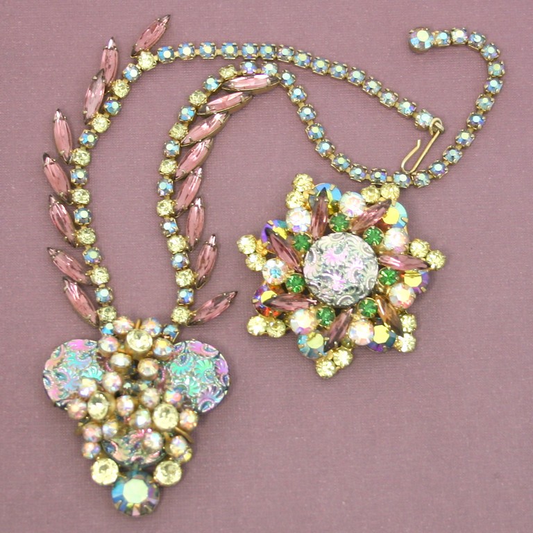 Front view of Pastel Cabochons Molded/Cut Necklace
