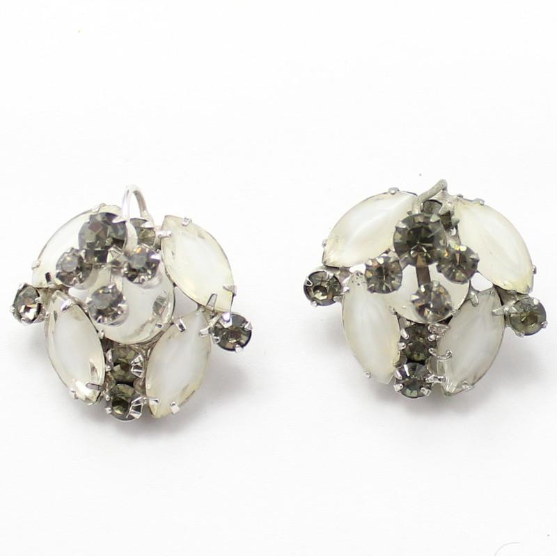 Front view of White (chalk Or Milk) Navettes Frosted Earrings Clip