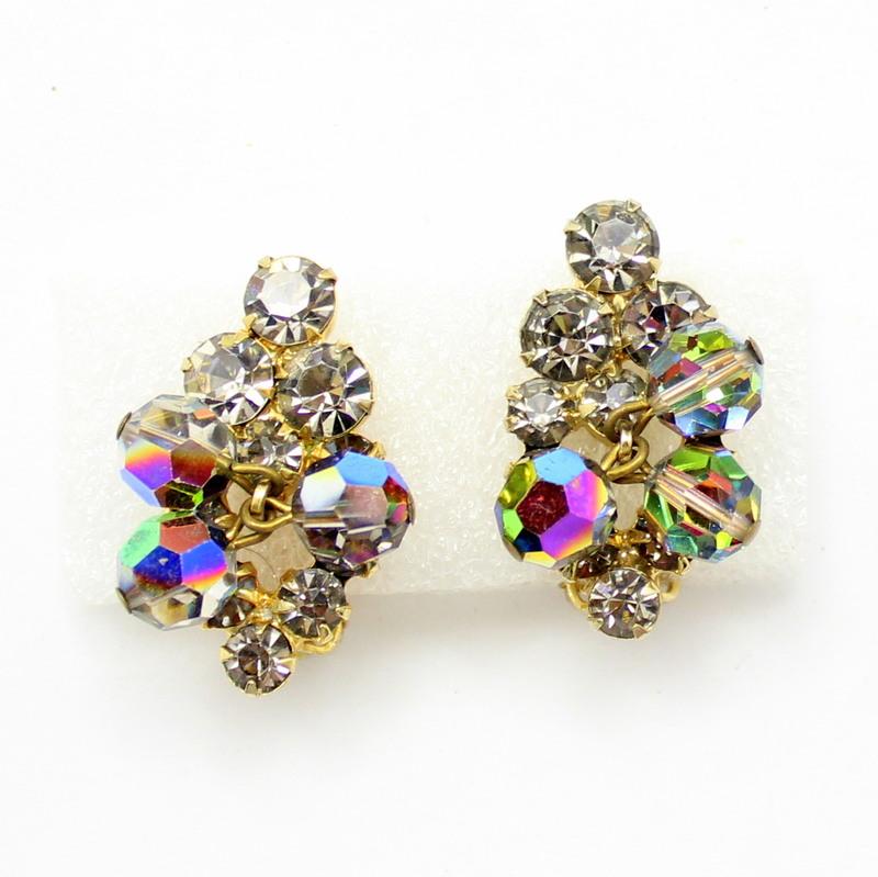 Front view of Gray (black Diamond) Chatons Only Earrings Clip