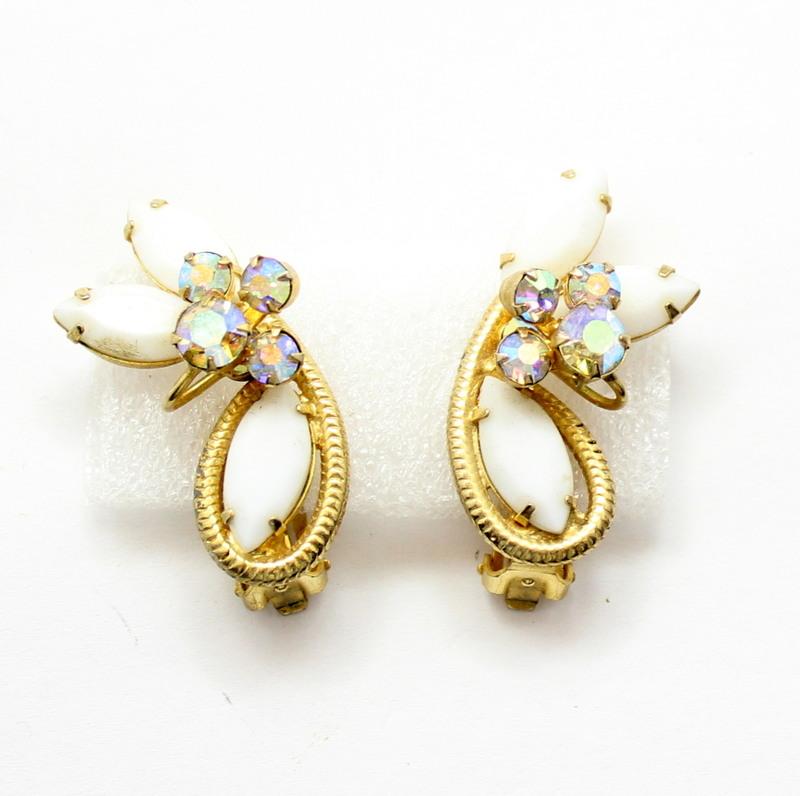 Front view of White (chalk Or Milk) Navettes Earrings Clip