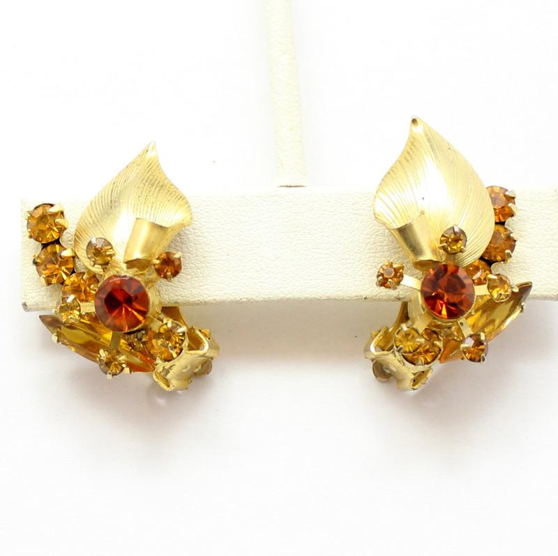 Front view of Topaz Navettes Earrings Clip
