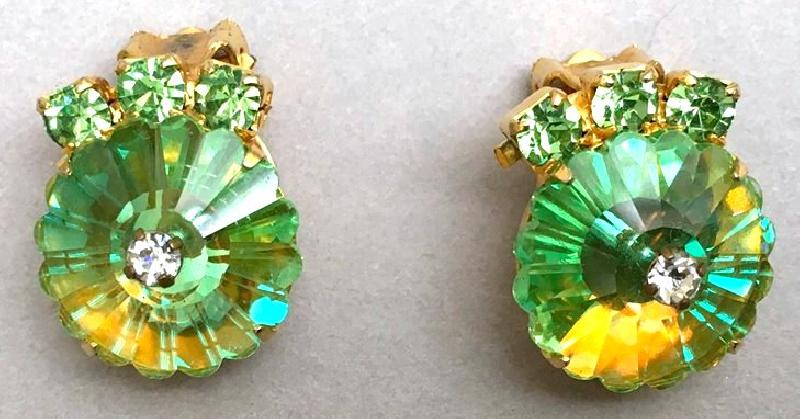 Front view of Green Chatons Only Rivoli/Margarita Earrings Clip