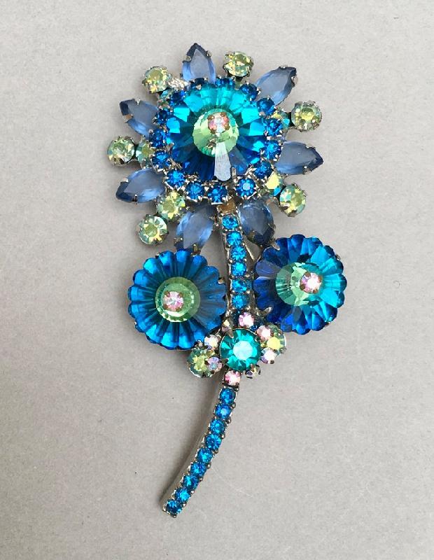 Front view of Blue Navettes Rivoli/Margarita Brooch