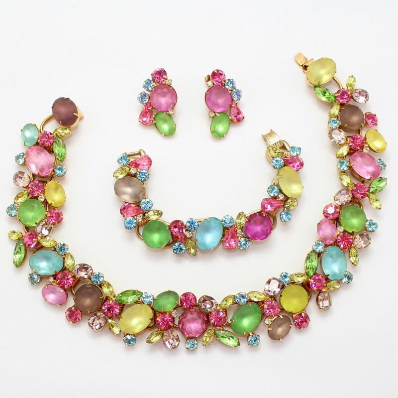 Front view of Pastel Cabochons Frosted Bracelet 5 Link